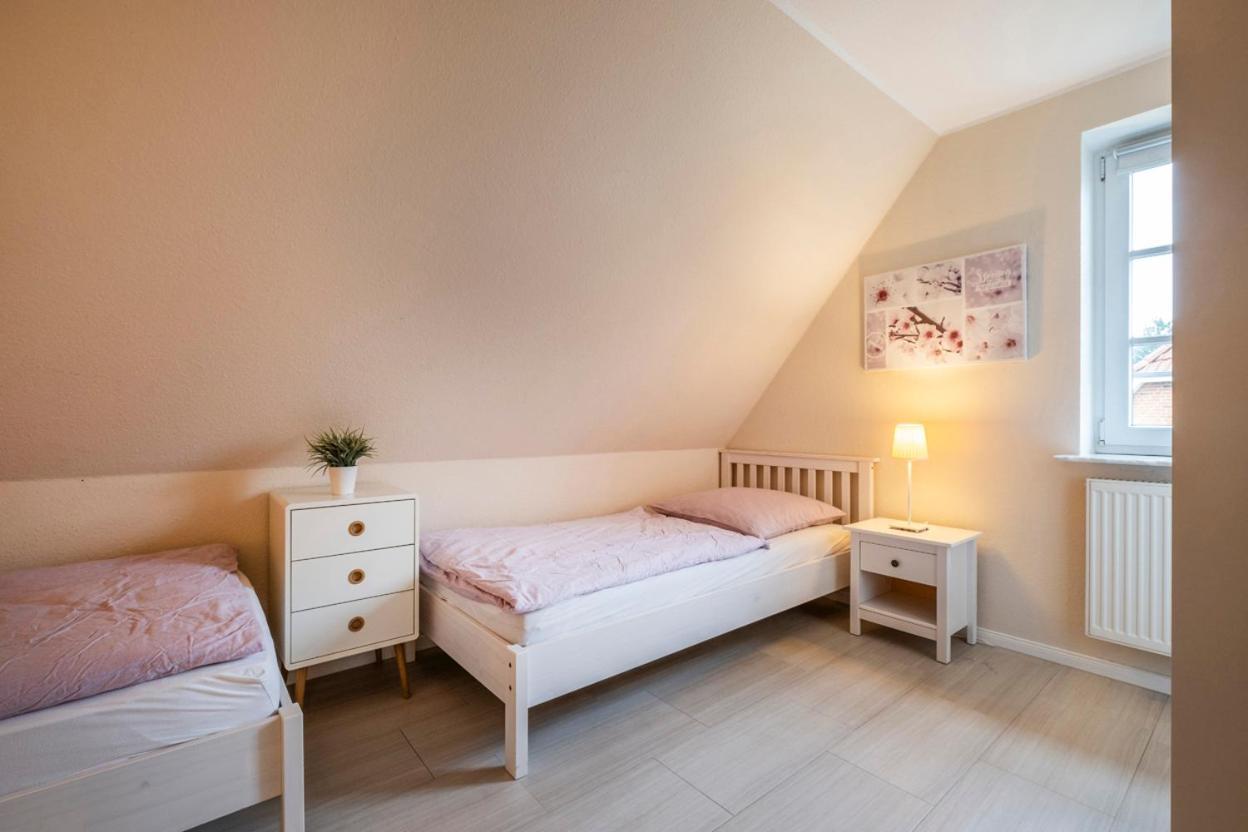 Ferienhaus Wiesenblick, Familie Creutz Sankt Peter-Ording Bagian luar foto